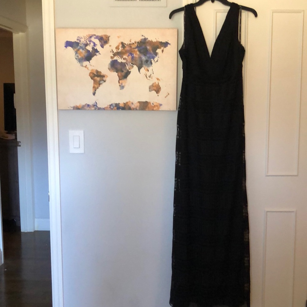 Vera Wang Crochet Lace Gown